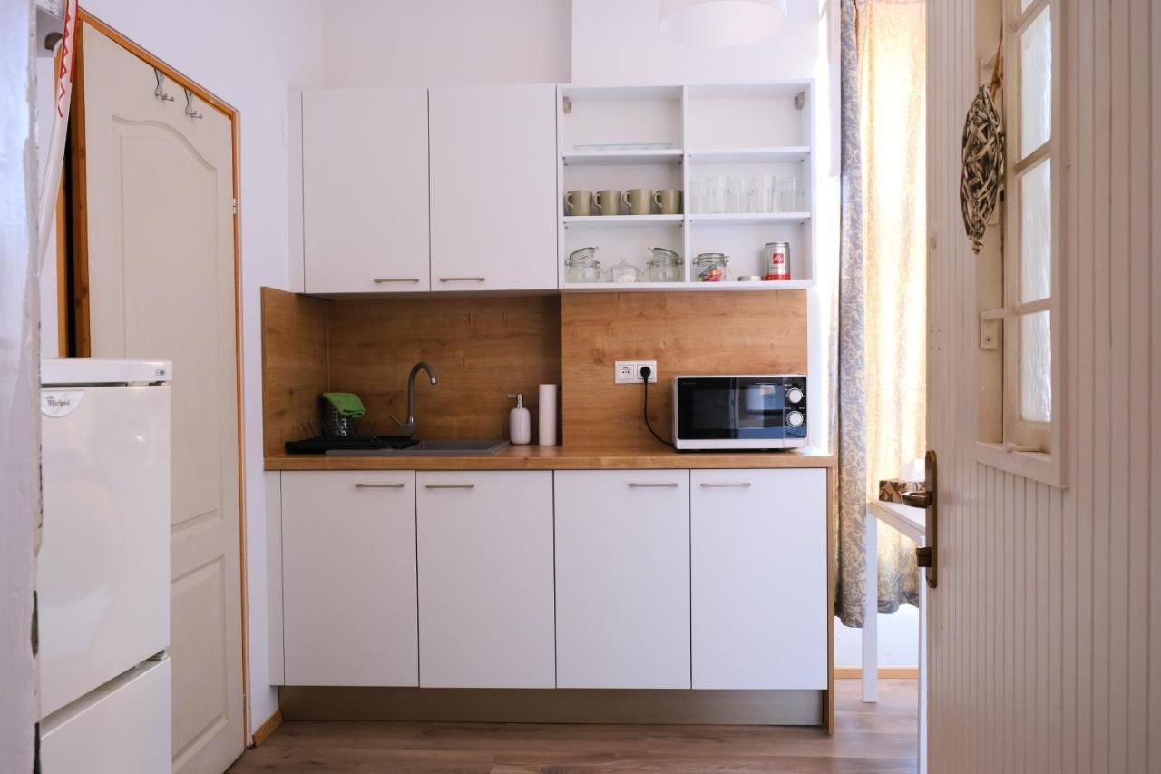Varfal-Lak Apartman Sopron Exterior foto
